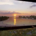 호텔 Marina Chalets Kalajoki 칼라조키